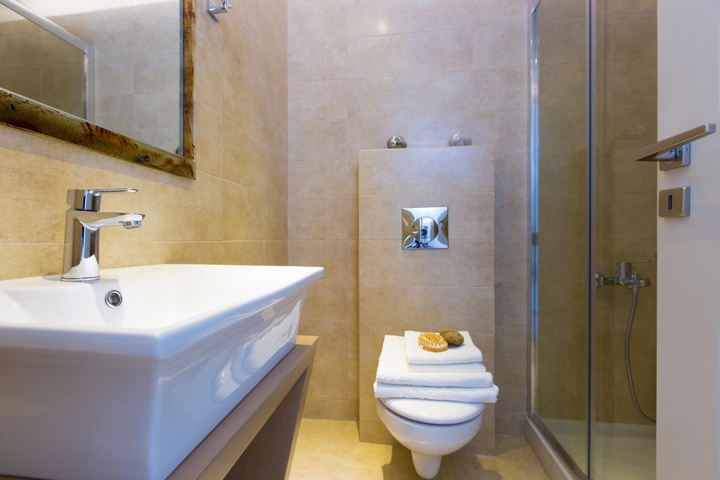 Alonia Villa, Refined Living With 50M2 Private Pool, By Thinkvilla Melidhónion Oda fotoğraf
