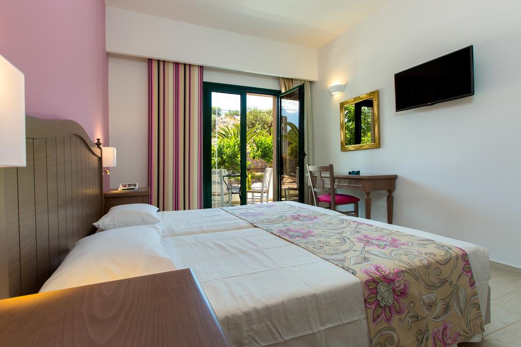 Alonia Villa, Refined Living With 50M2 Private Pool, By Thinkvilla Melidhónion Oda fotoğraf